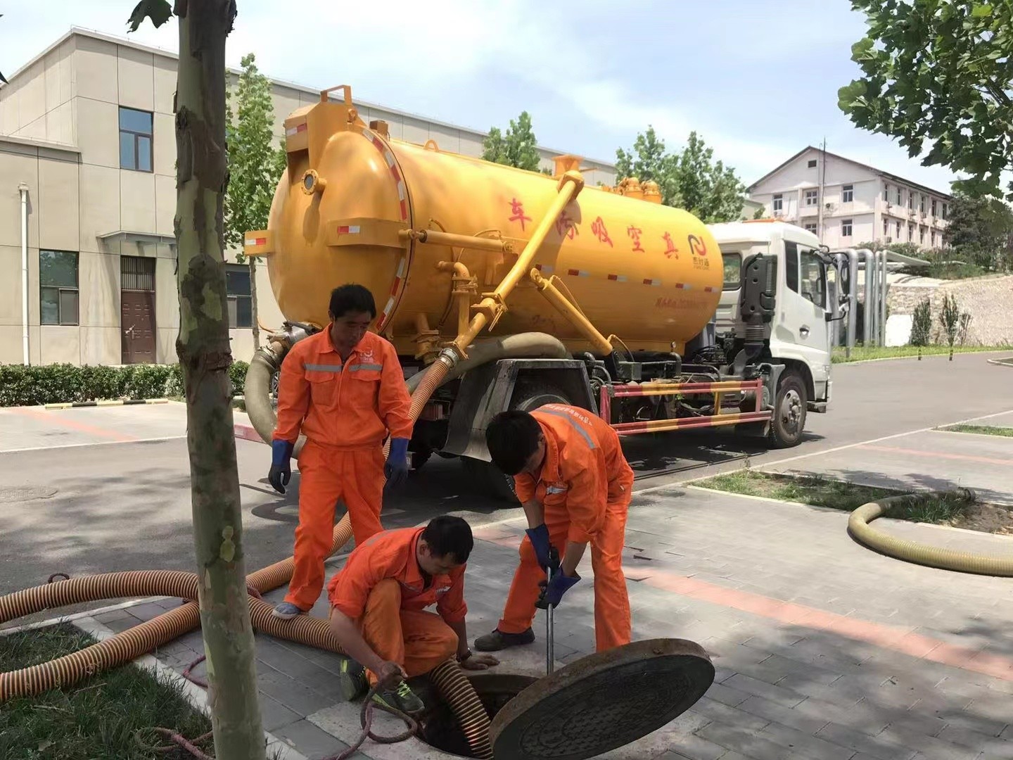 青原化粪池清理与5-8吨吸粪车施工效率分析